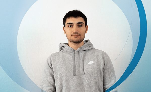 Image of Hr-on employee